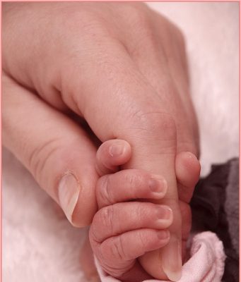 Salarié en arrêt travail garde enfant ou confinement ou personne vulnérable : quelle est la situation du salarié en arrêt de travail pour isolement ou garde d’enfant lorsque l’entreprise place postérieurement les salariés en activité partielle ?